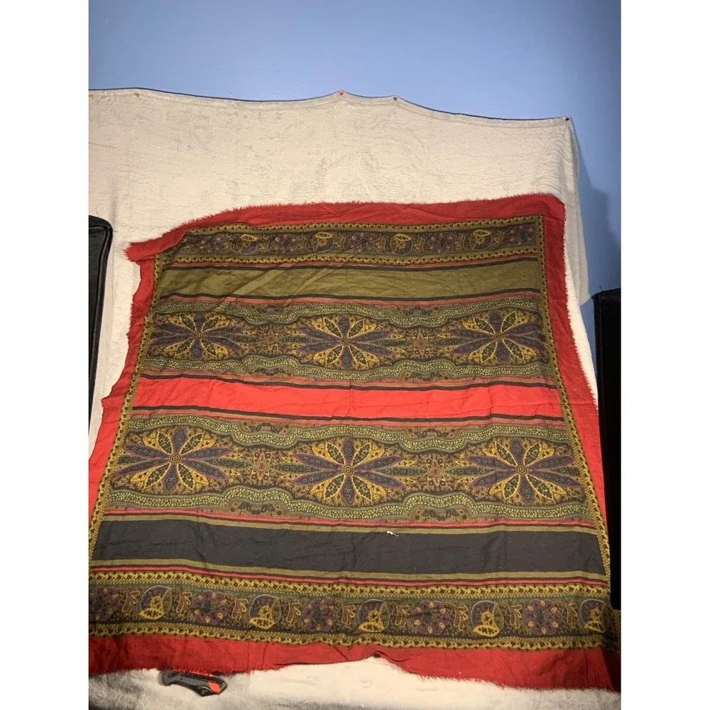 Vintage Gucci Wool Paisley Scarf Large 50
